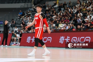 陈昱休铁匠出身,11投仅2中,三分球6中全失,仅得4分