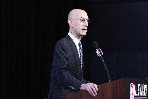 提速竞赛节奏——NBA官方宣布:今夏联赛将实行G联盟“一次罚球”规则
