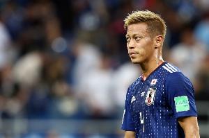 日本以1-0领先！本田圭佑：虽未登场，略有干咳、头昏