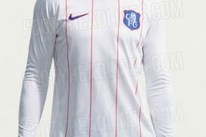 切尔西客场球衣谍照:以白色为主色调,配以红色竖条纹,复古队徽设计