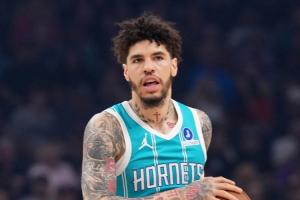 弗莱：三球加盟狼队将更成熟 NBA正式进入三巨头抱团时代
