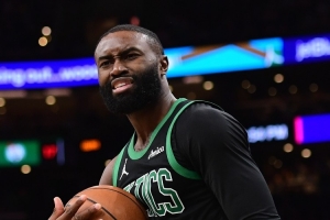 Windhorst:绿军非因换字母才不得已交易布朗,而是早已计划