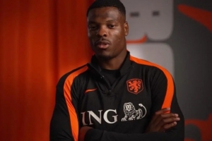 邓弗里斯：世界杯无与伦比，一场盛会凝聚全国民心